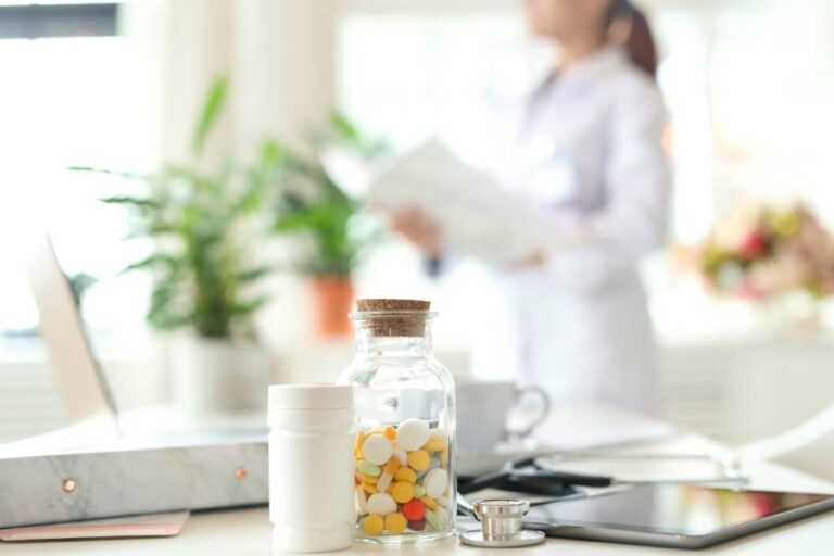 Can Primary Care Doctors Prescribe Antidepressants